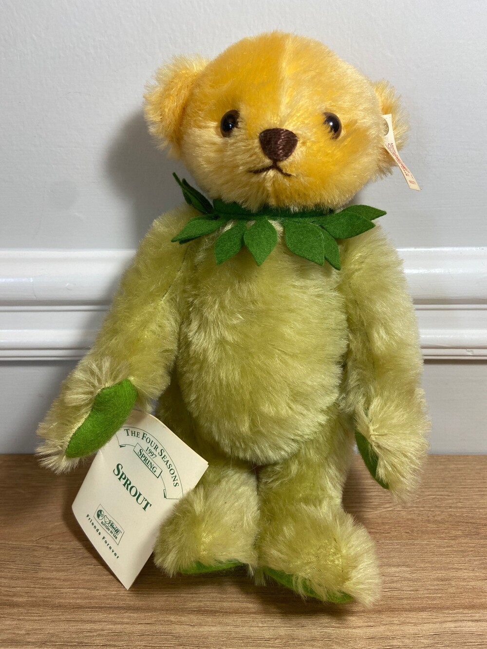 Steiff 665271 Exclusive Spring 1997 Sprout 32cm Teddy Bear with original tag